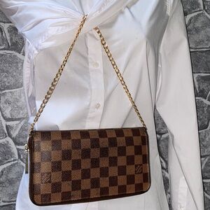 Authentic Rare Louis Vuitton Damier Organizer Zippy Wallet